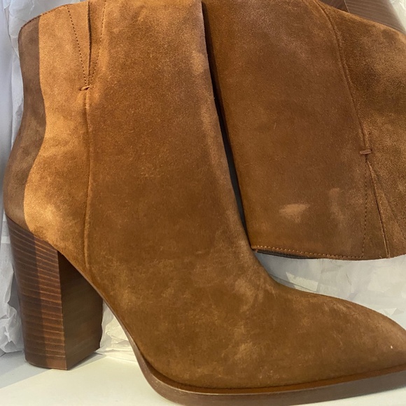 VINCE brown suede ankle boots, size 8 - Picture 4 of 10